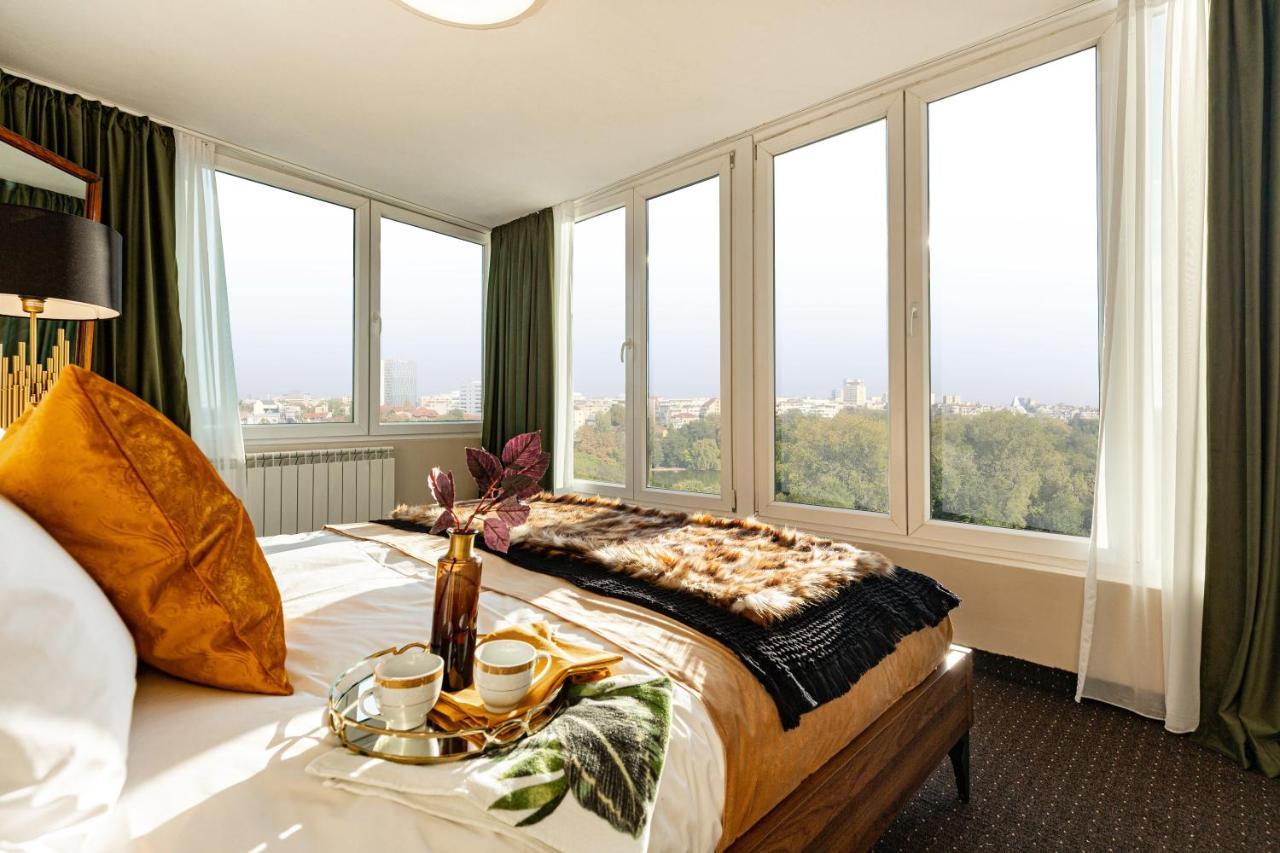 Qult - The Renaissance Affair Apartment Bukares Bagian luar foto